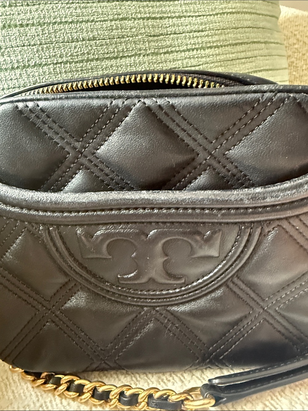 Tory Burch Black Quilted Logo Leather Crossbody with Gold Chain - Picture 3 of 6